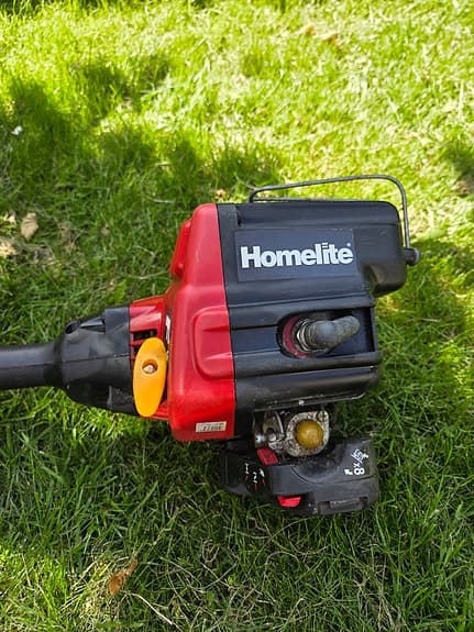 Homelite bensindriven trimmer röjsåg