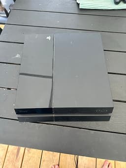 Sony PlayStation 4