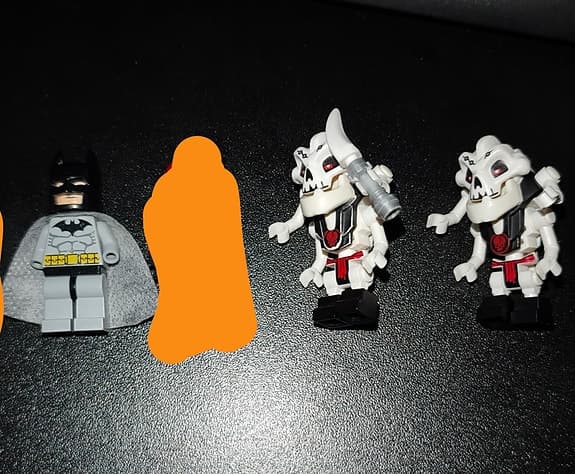 3st LEGO figurer - Ninjago & Batman/DC (läs beskrivning)