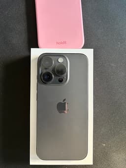 Apple iPhone 15 Pro 128 GB svart