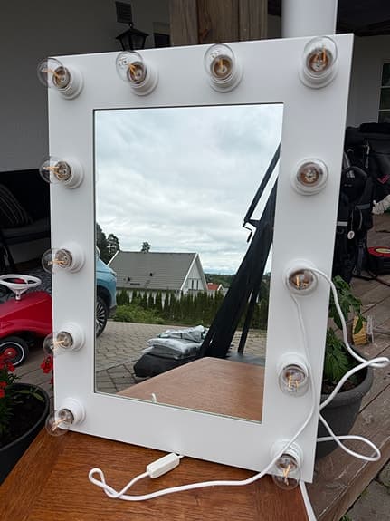 Sminkspegel Mira från Mio