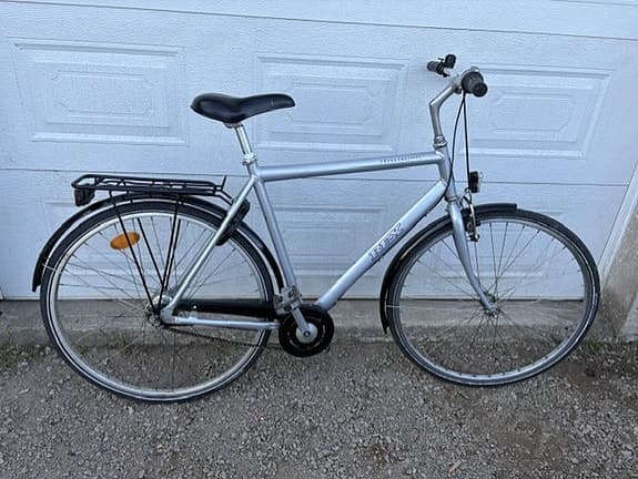 Damcykel Skeppshult elit 28”, 7vxl i fint skick med korg.