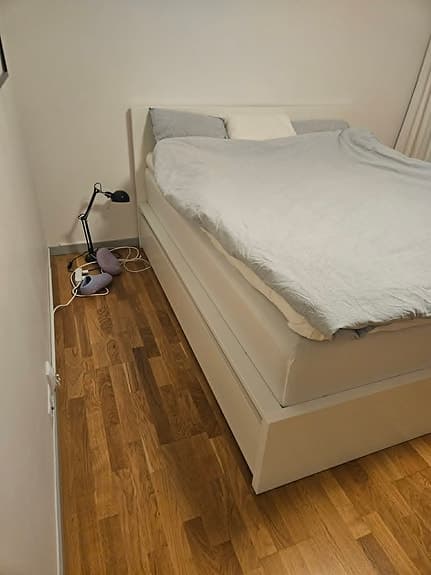 IKEA MALM sängstomme 160x200, hög modell – vit