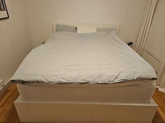 IKEA MALM sängstomme 160x200, hög modell – vit