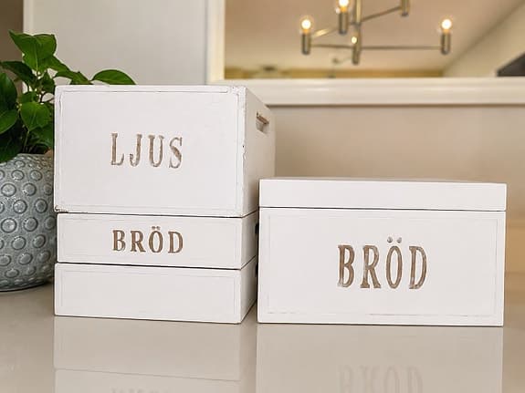 Vintage förvaringsboxar till salu