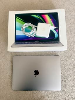 MacBook Pro 13” M1 (2020) – Mycket fint skick – 90 % batterihälsa