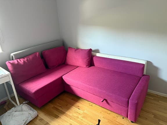 Rosa bäddsoffa