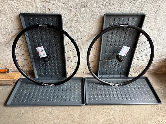 HJULSET: Nya DT Swiss ER 1400 28"/700C (HG-L+XDR)