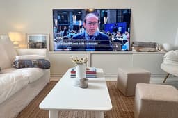 Samsung 75 tum grym TV!