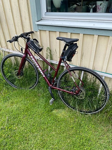 Nishiki hybridcykel dam 28" ram L