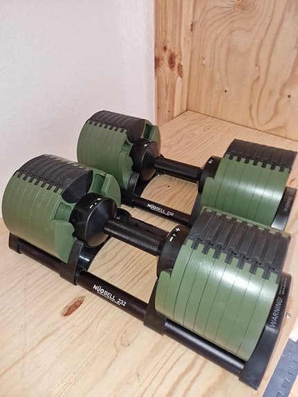 "Nuo-bell 232" Justerbara hantlar gröna 2-32 kg