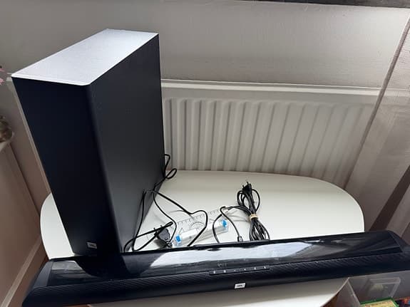 JBL Cinema SB150 2.1 Soundbar – Trådlös Subwoofer, Bluetooth, Dolby Digital