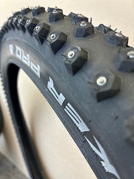 2st Schwalbe Ice Spiker Pro dubbdäck ”29”