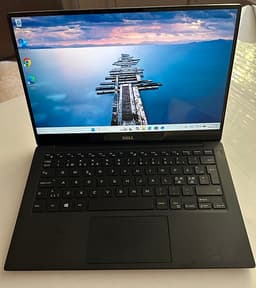 Dell touch screen  bärbar dator 13 tum silver i7 16GB RAM 238GB SSD