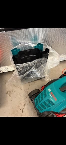 Bosch ARM 34 elgräsklippare grön