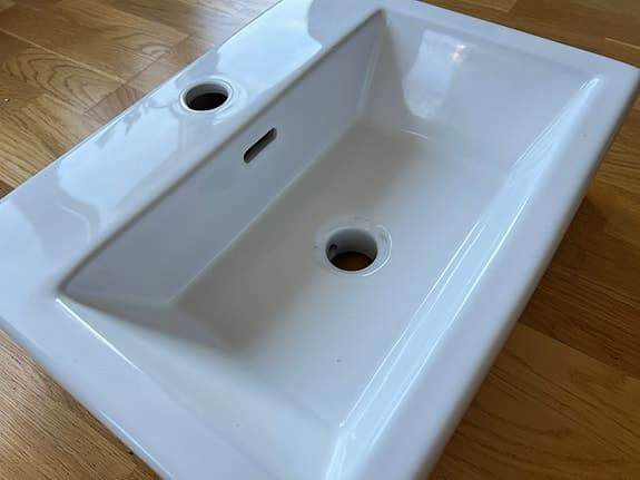 Vit tvättställ/handfat
