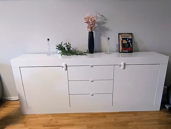 STOR BYRÅ / SKÄNK