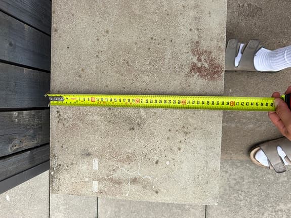 Betongbänk utomhus 118cm