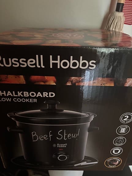 Slow cooker