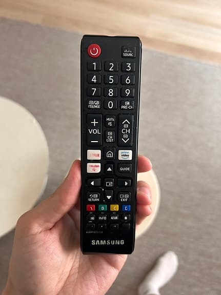 Samsung TV - 58” 4K UHD Smart tv