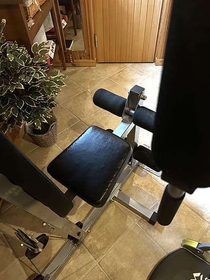 Trojan multigym träningsmaskin med viktmagasin