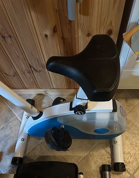 Trojan motionscykel vit/blå