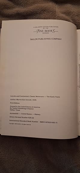 Lincoln and Continental Classic Motorcars bok "The Early Years"