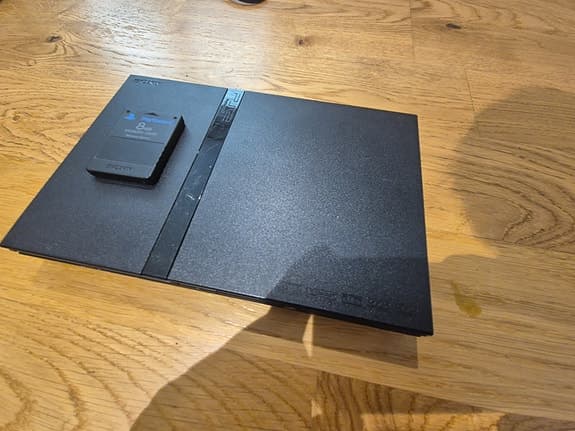Sony PlayStation 2 Slim
