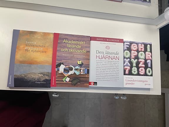Kurslitteratur för utbildningen grundskollärare