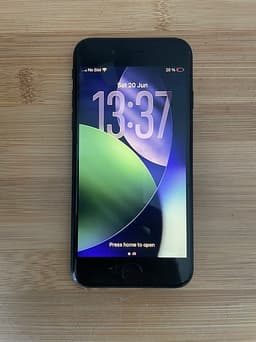 iPhone SE (2020) 64GB
