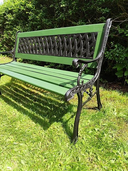 Trevlig Parkbänk Gjutjärn