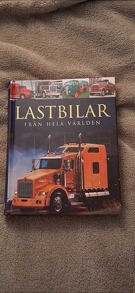 Lastbilar från hela världen bok