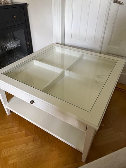 Jättefint soffbord IKEA Liatorp