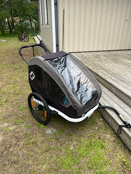 CYKELVAGN HAMAX TRAVELLER SVART/GRÅ