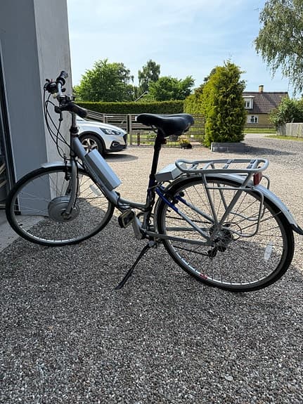 Powabyke Elcykel med färddator o laddare