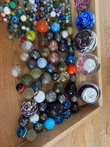 Stor samling spelkulor / glaskulor i blandade storlekar och färger