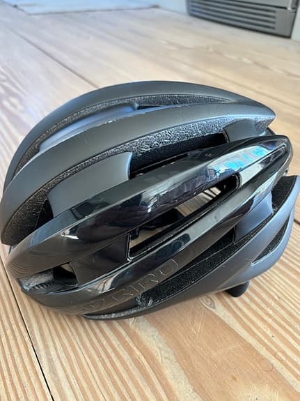 Giro Synthe II cykelhjälm svart