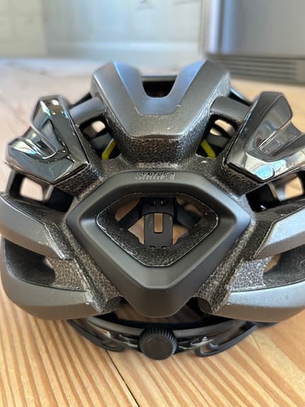 Giro Synthe II cykelhjälm svart