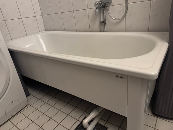 Svedberg badkar vitt