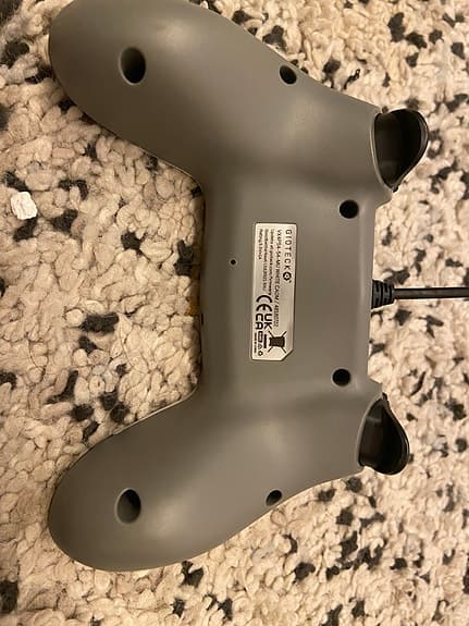 Hori Onyx spelkontroll kamouflage med kabel
