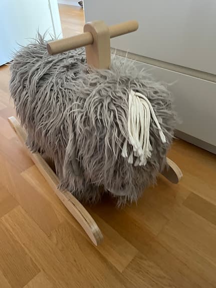 Gungmammut i trä