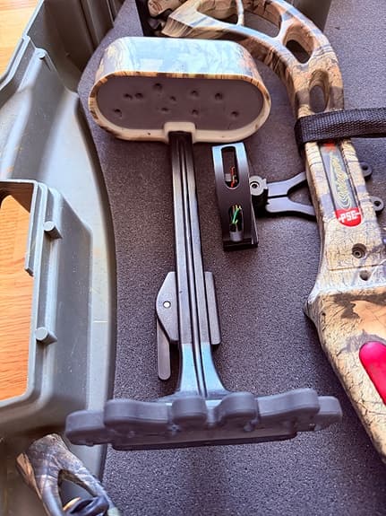 PSE Stinger 3G Compound Bow + Hard Case