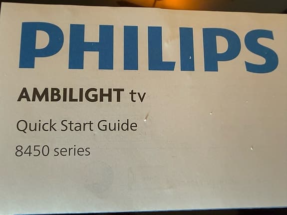SÄNKT PRIS! • PHILIPS • 4K Ambilight QLED TV 43” *NY* (43PUS8450/12)