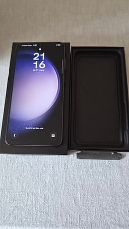 Samsung Galaxy 23 plus, svart