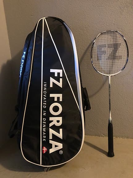 Badmintonracket FZ Forza + bag