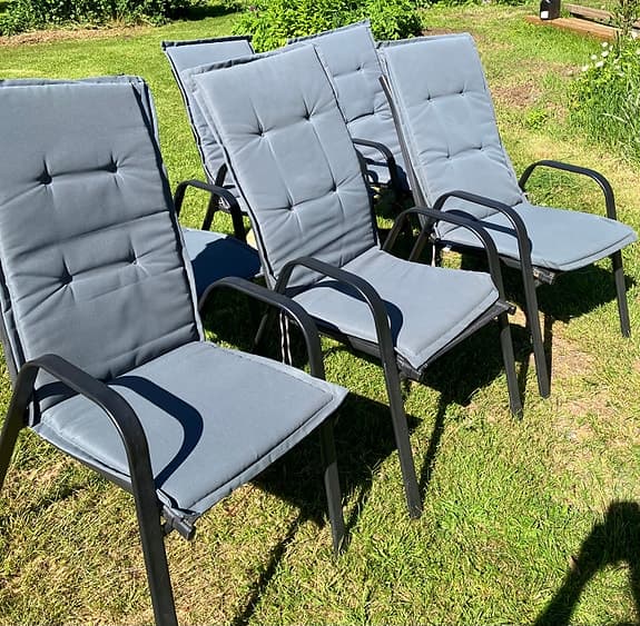6 trädgårdsstolar med dubbel uppsättning dynor