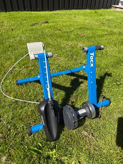 Tacx cykeltrainer blå i fint skick