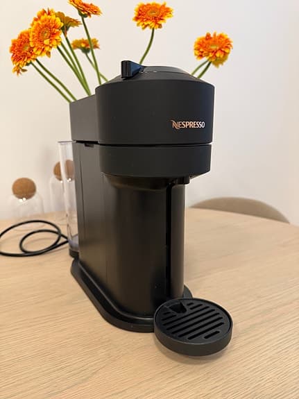 Nespresso kapselmaskin svart