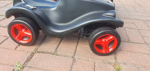 2 stycken Bobby Cars svarta