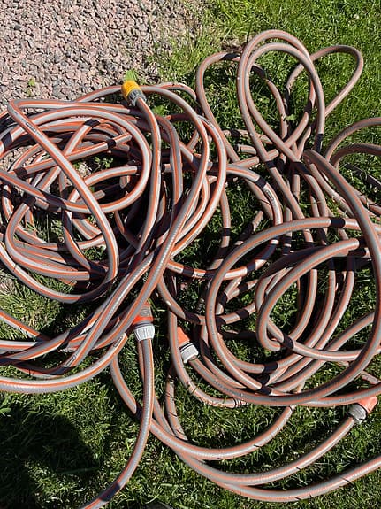 Gardena trädgårdsslang med kopplingar